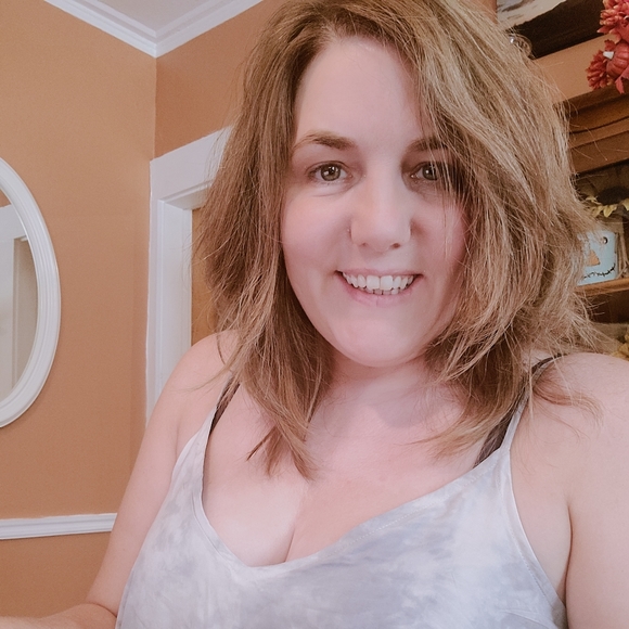 Meet your Posher, Sonya - Picture 5 of 7